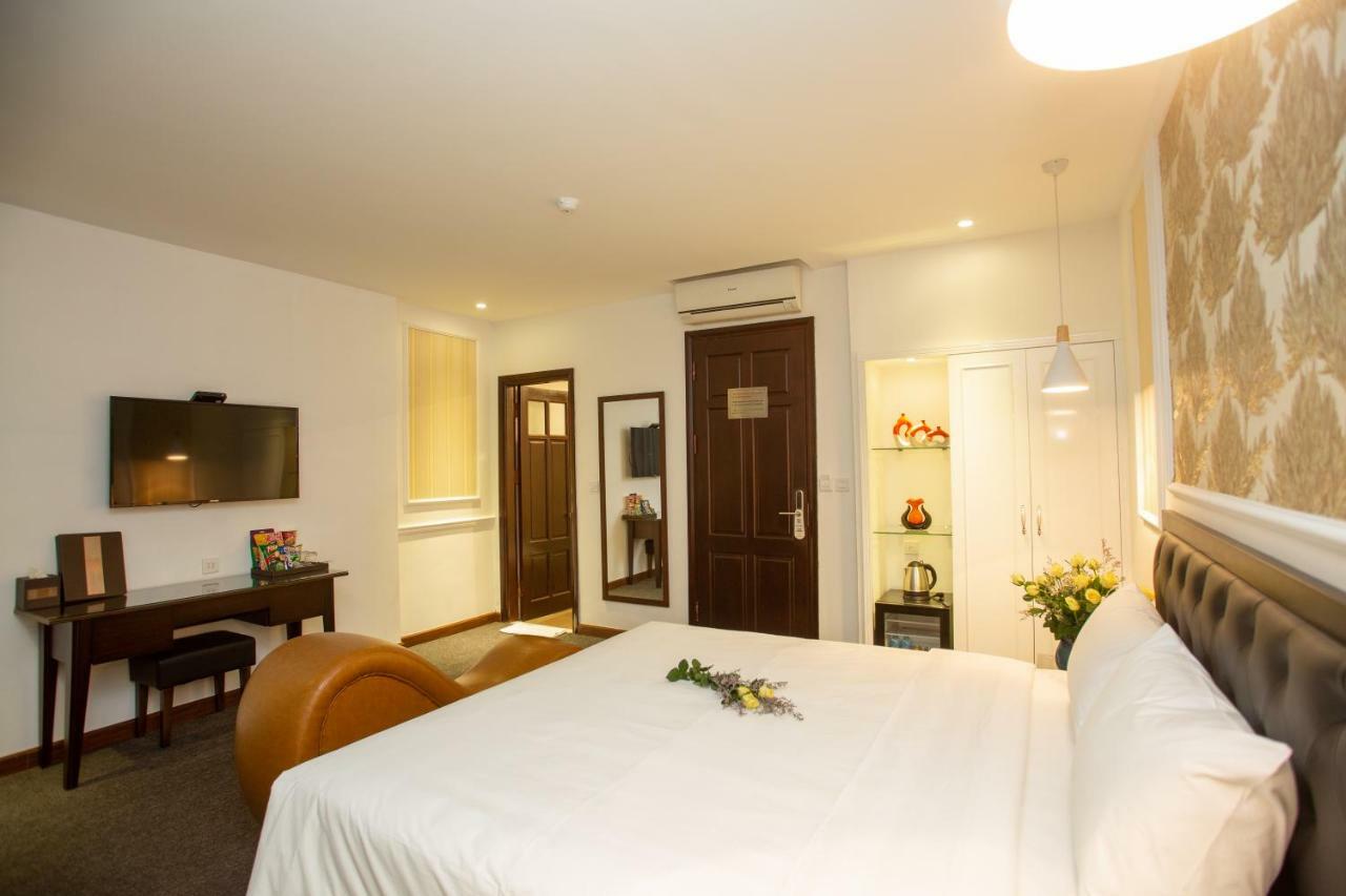 Adeline Hotel Hanoi Exterior photo